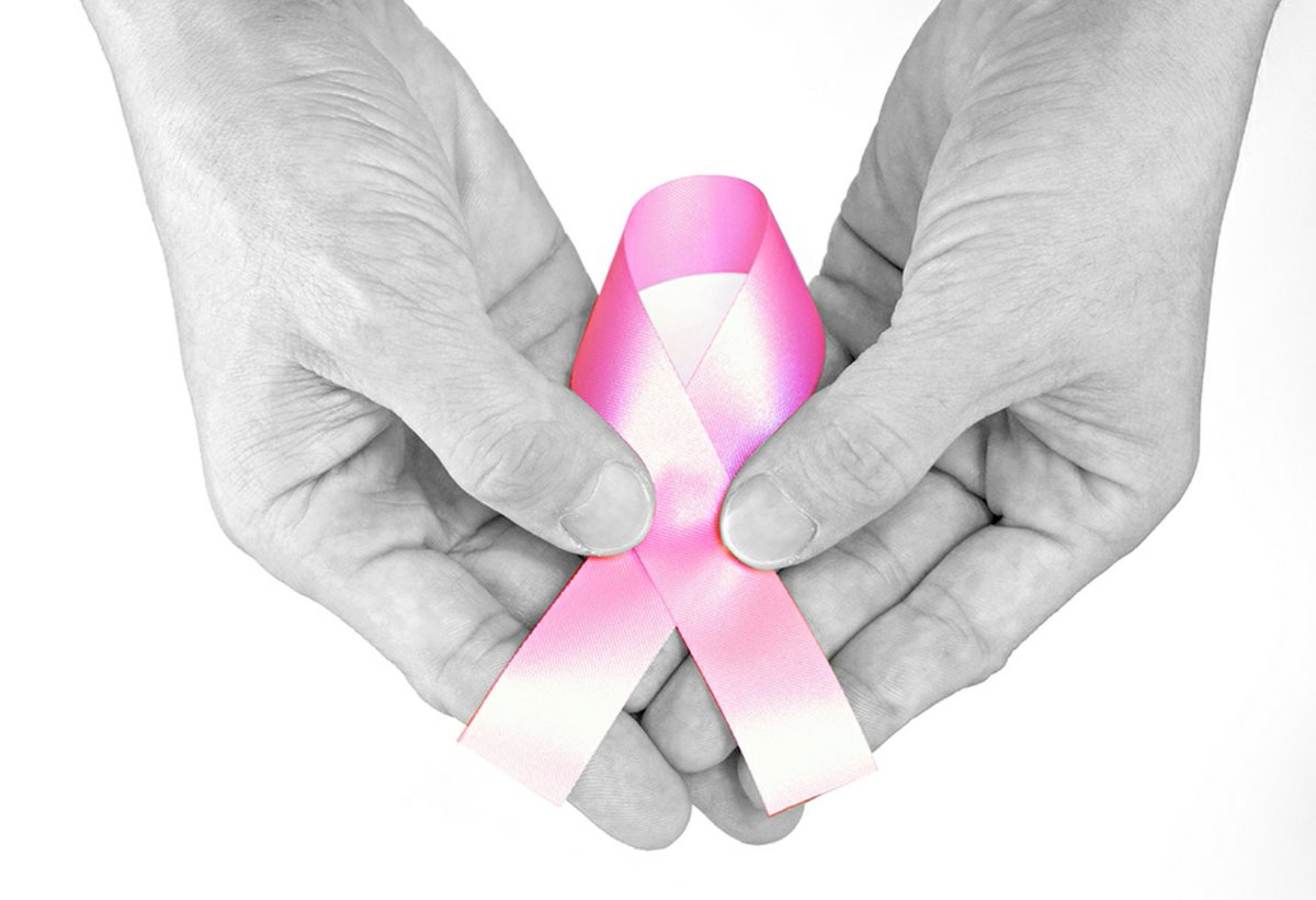 pacopolit's tweet photo. En los días grises, recuerdas con más fuerza a aquellos que nos dejaron antes de tiempo. #DiaMundialContraElCancer https://t.co/ETEQ6xOovQ