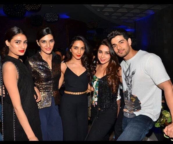 soubhagyadas15's tweet photo. @soorajpancholi9 gyz l wll nt b cming onlyn frm tmrw I all ms u soopoo all the best fr #Gf lovvv uu by guyz plz rply https://t.co/6uGFV4wueJ
