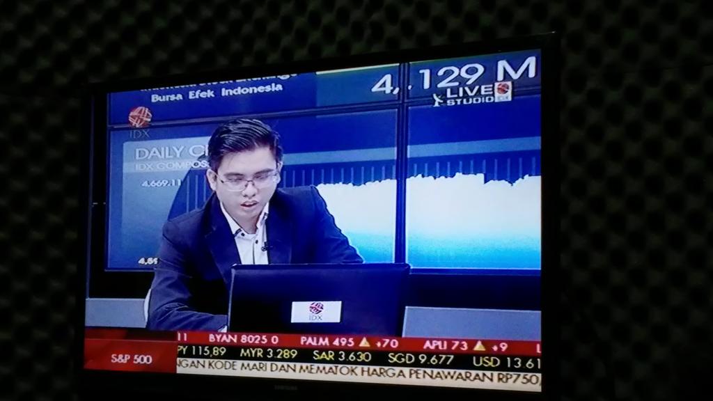 Analisa saham bersama <a href="/david_sutyanto/">David Sutyanto</a> dari First Asia Capital sebagai narasumber di #MarketNow