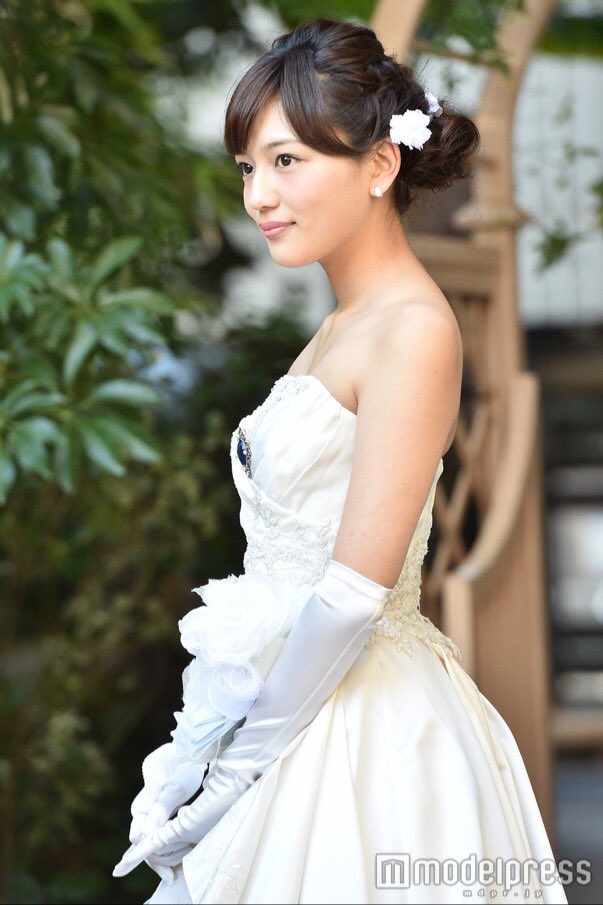 Mayu A Twitter 女優さんのウエディングドレス姿 どうしてこんなにかわいいんでしょう 本田翼 山本舞香 川口春奈 矢作穂香 T Co Qp2a7wlobv