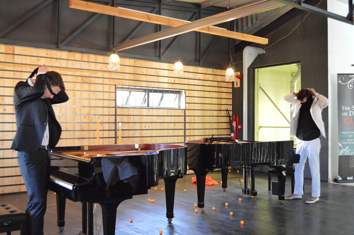 Take a peek at the photos from the <a href="/PianoBattleShow/">PIANO BATTLE</a> at <a href="/DarlingBrew/">Darling Brew</a> on 31 Jan here - on.fb.me/1PW7qkE WOW!