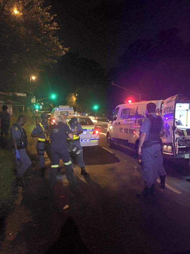 PigSpotter's tweet photo. Last night: Smash and Grab criminal was shot in the butt at corner Judith and Beyers Naude. #LetHimBleed #FightBack https://t.co/DDfvkeeSdW