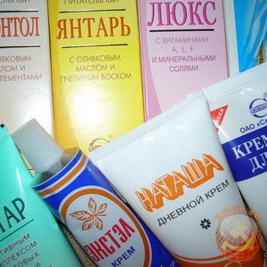 Cекреты красоты советских женщин - советские крема 20th.su/2016/02/04/chu… #СССР #крем #красота