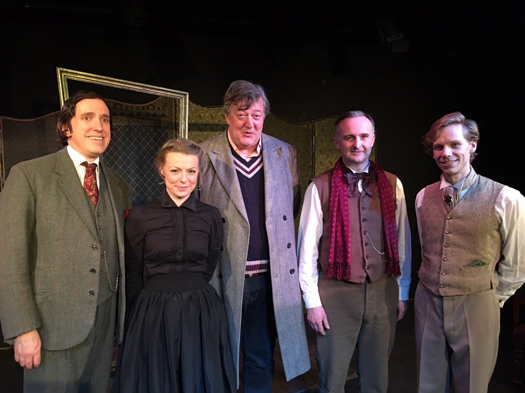 Gyles Brandreth tweet media