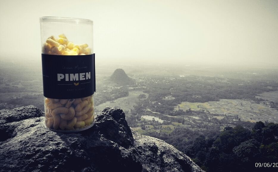 infopimen's tweet photo. Munara #macarons #macaroni  #cheese #hikingtrip #backpacer #cemilan https://t.co/V6ICoPOrse
