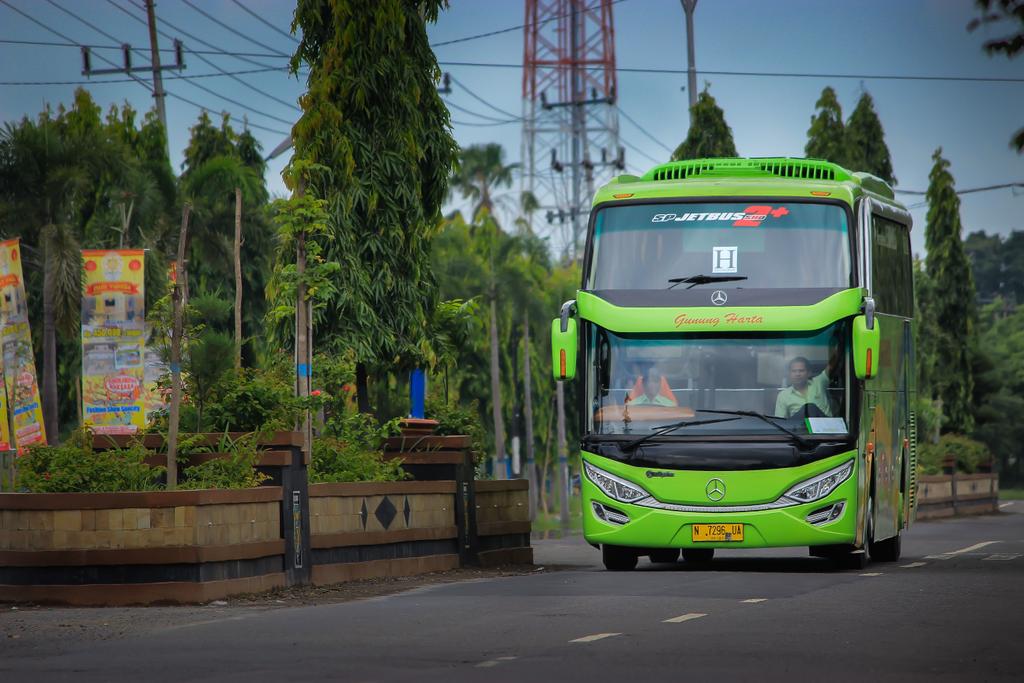 BagusIndraPrtm's tweet photo. Ijo ijo 
At depan term.Purboyo Madiun
@SukaFotoBis @BMC_WilisRaya @GHarta_Lovers https://t.co/nQvI8vB95N