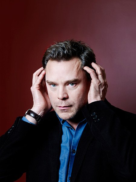 Guillaume de Tonquédec dp1.fr/actualites/por… via <a href="/photographie/">Photographie</a> #acteur #photo