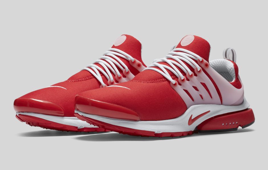 SneakerNews's tweet photo. "Comet Red" Air Prestos just in time for Valentine's Day  https://t.co/RnC7OaYpBe https://t.co/lfLJrJHwYZ