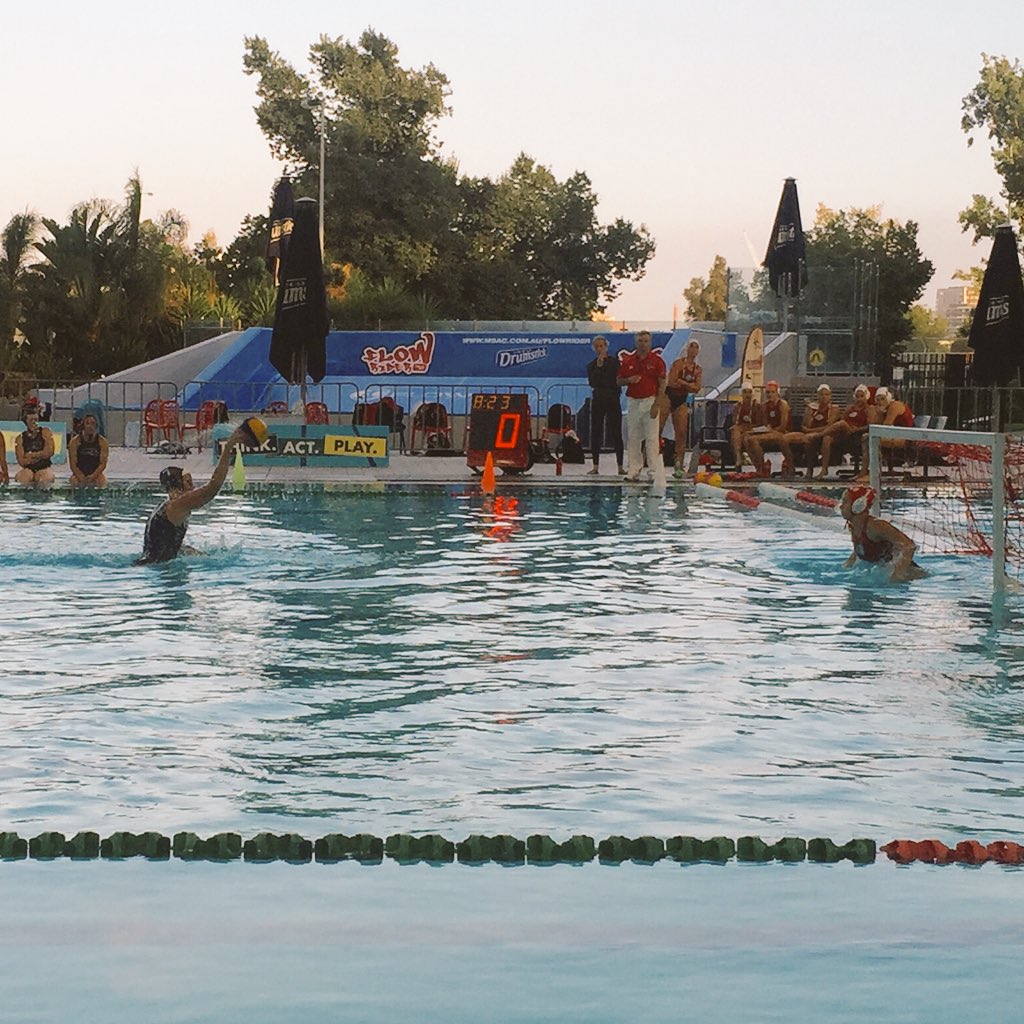 MelbourneSurge's tweet photo. #NWPL16 Round 7 w/ @VicSeals &amp; @BreakersWPolo kicks off in lead up to tomorrow's #NWPLpridecup https://t.co/FyweUxH3tG