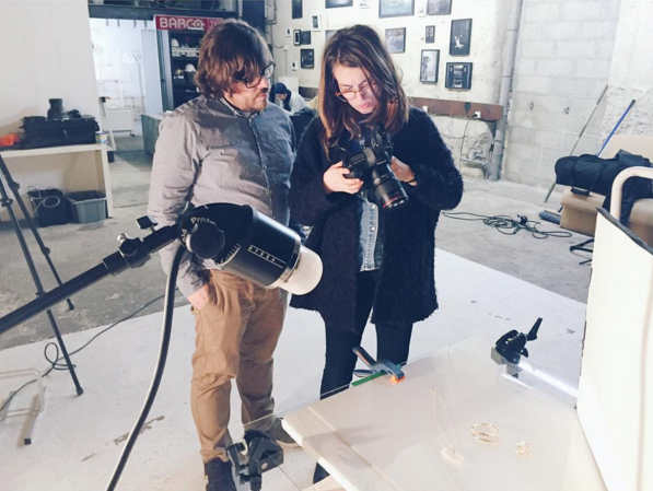 18_55prod's tweet photo. Shooting Packshot SS/16 de la marque de bijoux #MargiDarika at @18_55prod !#lookbook #jewelry #photoshoot https://t.co/cLPsKKtEV1