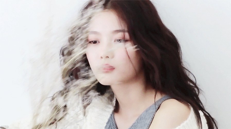 Yu2805's tweet photo. 김유정 Kim Yoo Jung Profile Shooting 2016 😍 #김유정 #KimYouJung #KimYooJung #Koreanactress #SidusHq #Profile #Charm #Aura https://t.co/sNYhf7iFIV