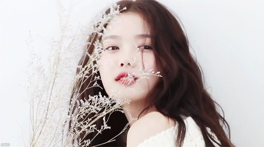 Yu2805's tweet photo. 김유정 Kim Yoo Jung Profile Shooting 2016 😍 #김유정 #KimYouJung #KimYooJung #Koreanactress #SidusHq #Profile #Charm #Aura https://t.co/sNYhf7iFIV