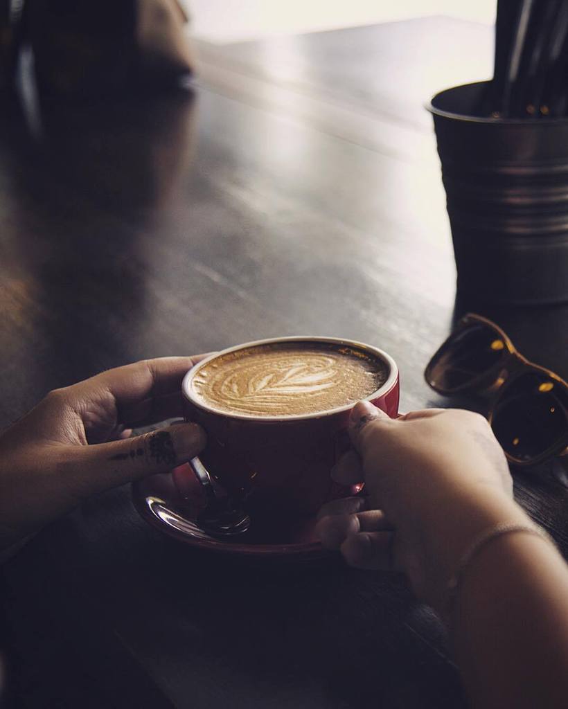 The amazing halal cafe we spoke of is none other than @royz_et_vous ! We are stoked that t… ift.tt/1o8WkML