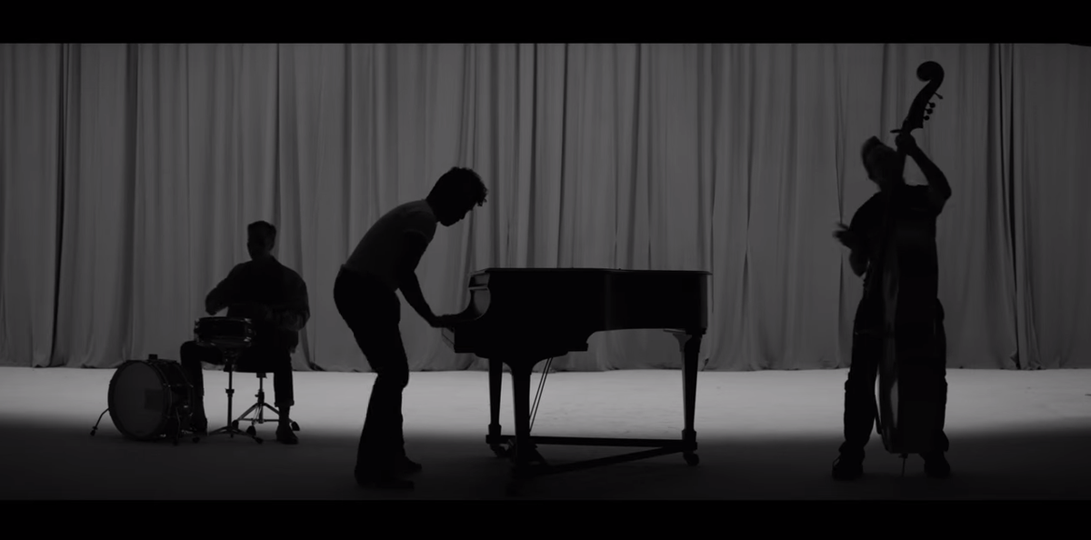 Johnny Hallyday tweet media