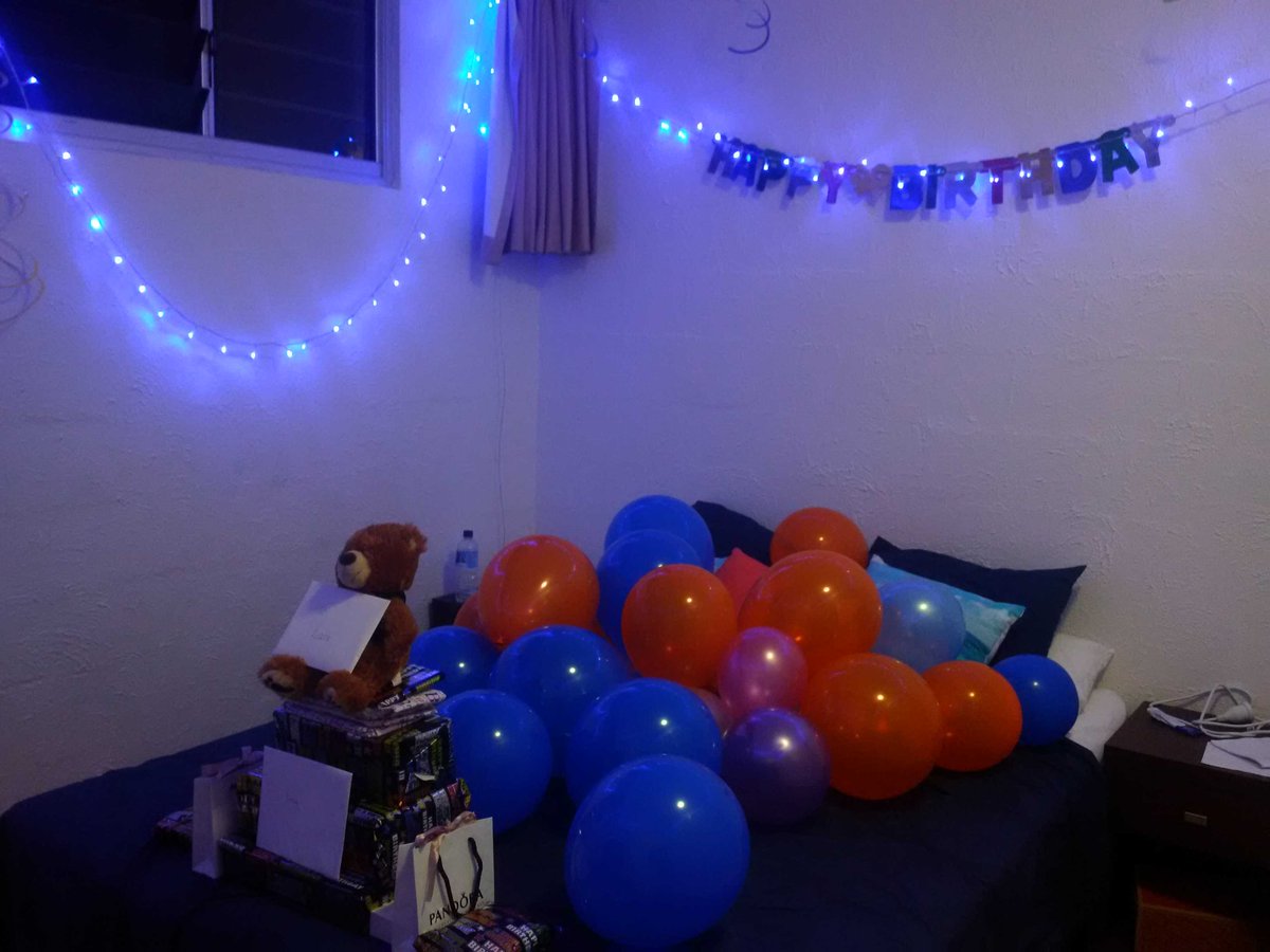LaraJones52's tweet photo. Birthday Ness :) https://t.co/v9c1B80Bv8