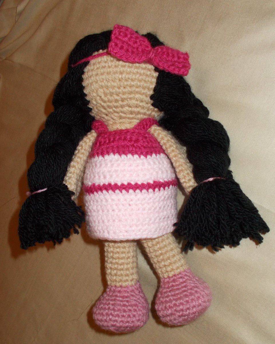 MaryamTeddies's tweet photo. This little sweety is waiting for her bunny....... to be uploaded soon. #notintheshops #handmade #crochet #dolls https://t.co/g64KuTRxDc