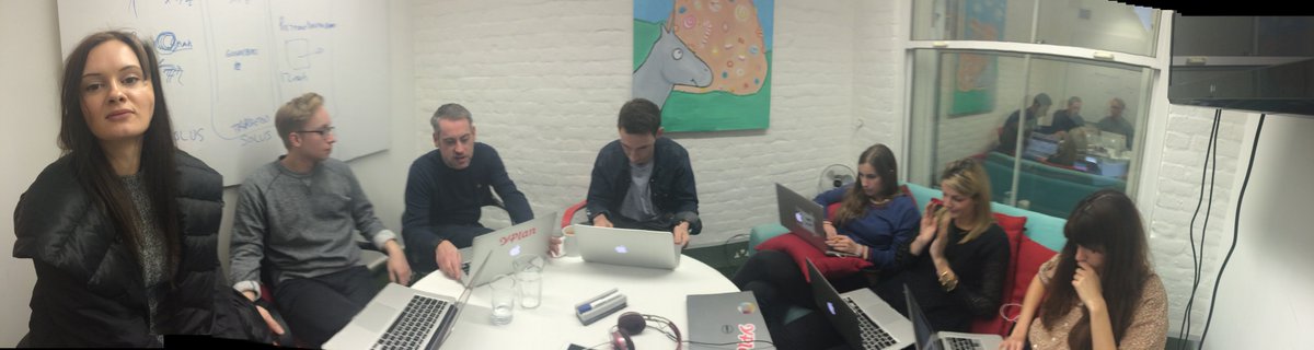 Fi_Bateman's tweet photo. It's a mac book party. #MarketingTeam #YPlan https://t.co/i98NlA3Zx9