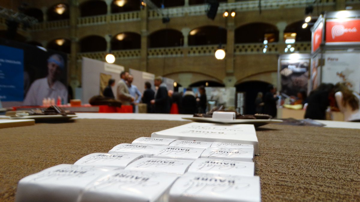 ChocolateBaure's tweet photo. Chocolate Baure en #Chocoa_nl Fair 2016 #Amsterdam. https://t.co/MPlriMeUcN