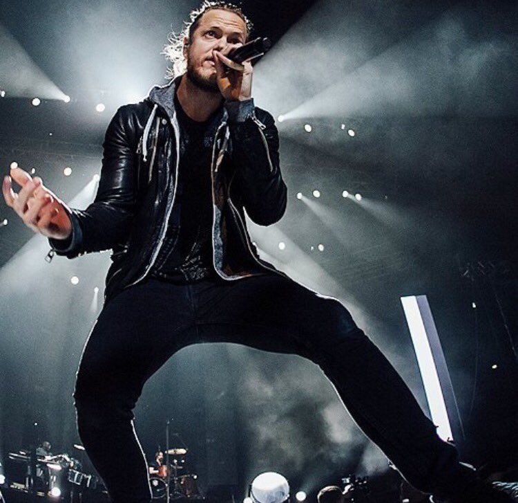 Imaginedragons's tweet photo. tomorrow is the final show of the Smoke + Mirrors World Tour. +Amsterdam+ https://t.co/RgI872c0FC
