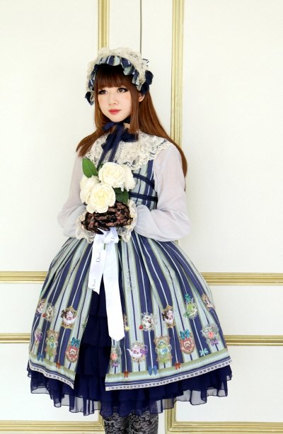 어서티드 티셋 시리즈의 예약은 지금 공식홈페이지에서 진행 되여있습니다!
다가오는 봄에 입기좋은 파스텔톤의 프린트와 사랑스러운 프릴이 잔뜩~!
많은 관심 부탁드립니다!
lief.co.kr/index.html