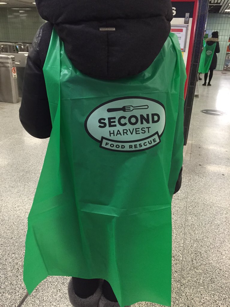 ChitizPathakLaw's tweet photo. CP heroes in green at Osgoode station for @2ndHarvestTO #heroday https://t.co/oZtkJX8vef