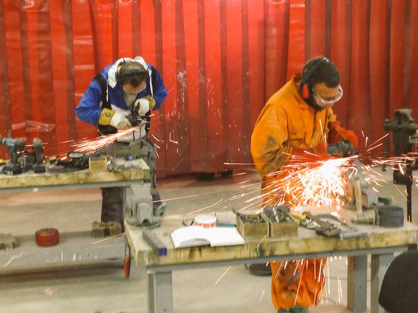 LondonSculpture's tweet photo. WELDING FOR ARTISTS / 3 days 

Realise a project! 

Tutor @artsoriasilvina 

https://t.co/RHoQTzA1B5 https://t.co/z0gnIe3SyF