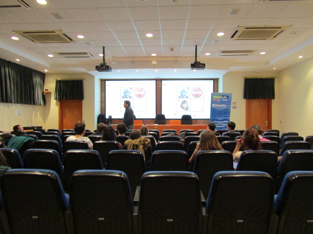 El caso de <a href="/perpetuall_/">Perpetuall</a> con <a href="/carlospologil/">Carlos Polo</a> <a href="/deusto/">Universidad Deusto - Deustuko Unibertsitatea</a> #dsdigital #masterclass <a href="/deustoDBS/">Deusto Business School</a>