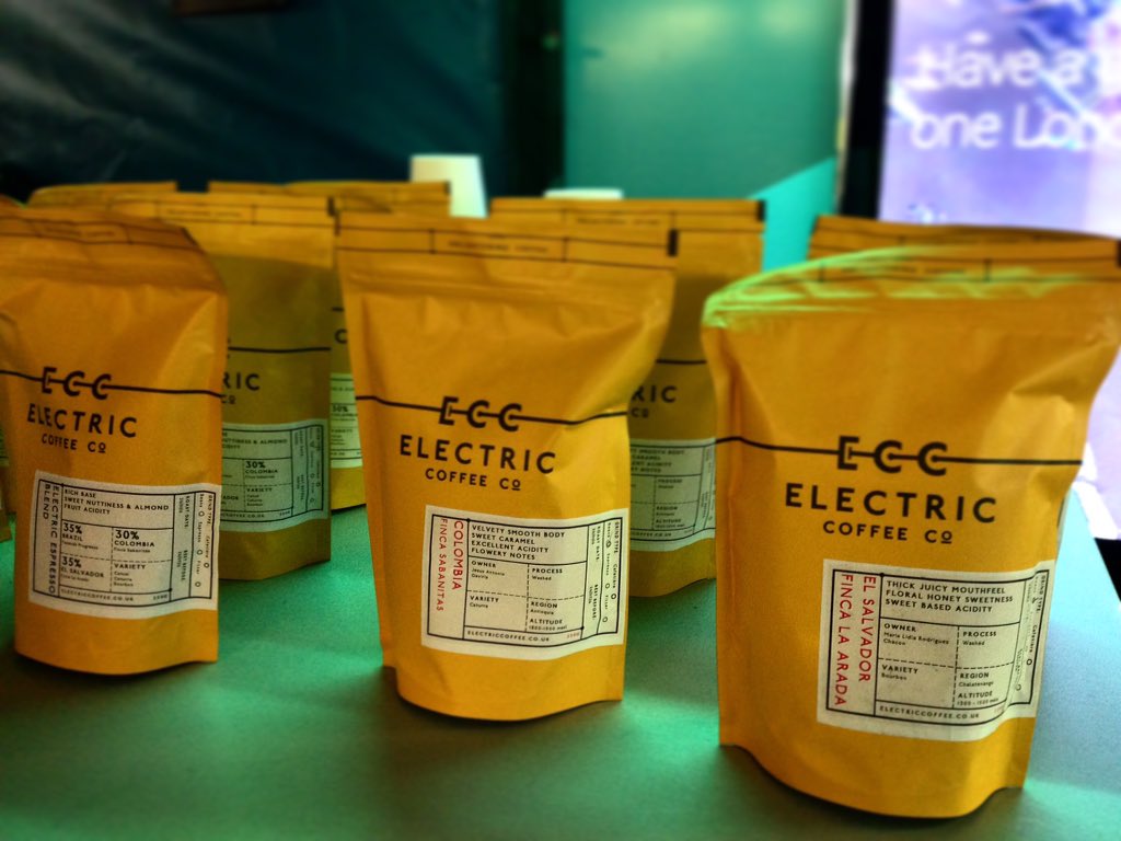TheRightRoast's tweet photo. Spotted @eleccoffee in Old street station..🤔this will require further investigation #thirdwaveresearch #coffeesearch https://t.co/FnNEq0eeW3