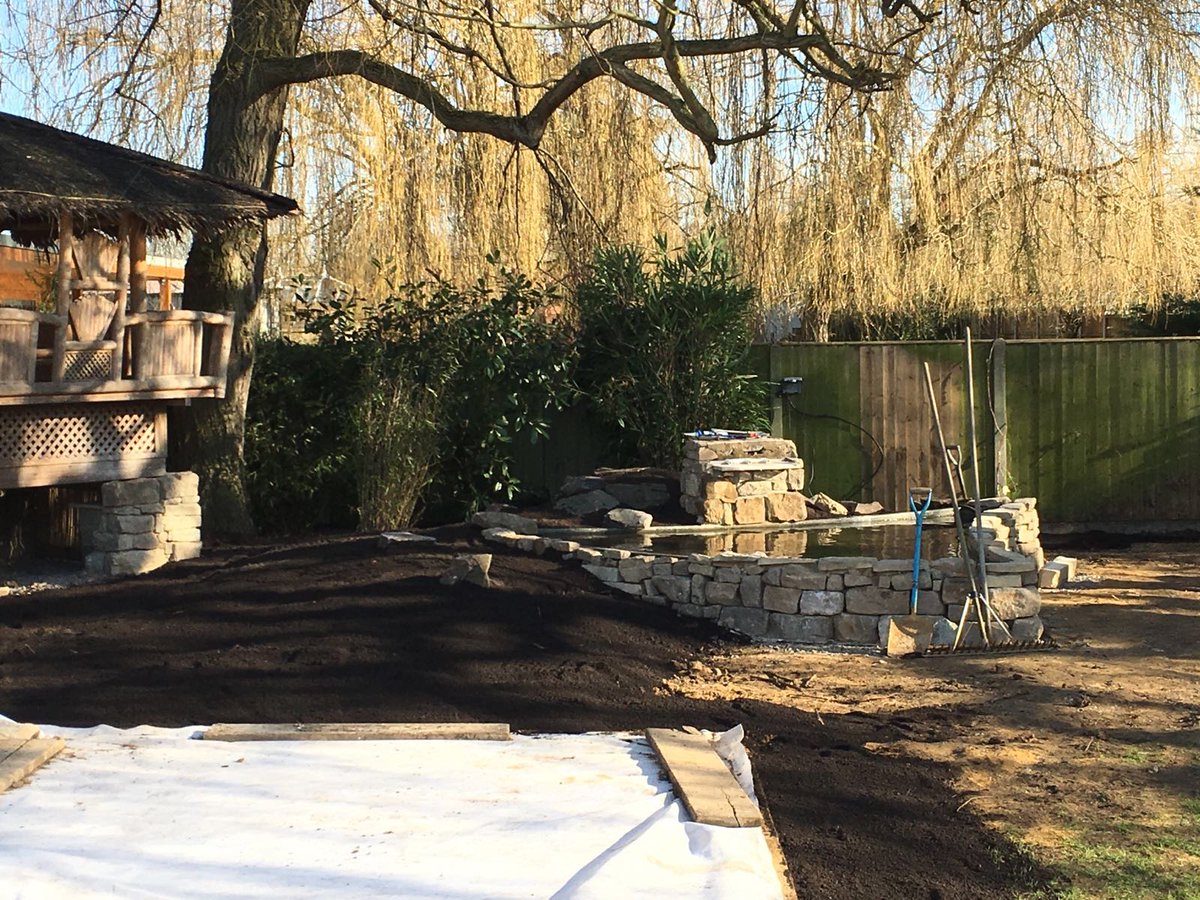 <a href="/FieldCompostLtd/">Field Compost</a> are proud to supply <a href="/Edenhort/">Matthew Eden</a> with our high quality blended loam for another beautiful #garden