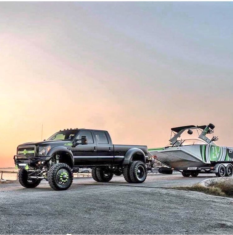 DieselBuds's tweet photo. Badass platinum😍 https://t.co/Rbf8TcuxOg