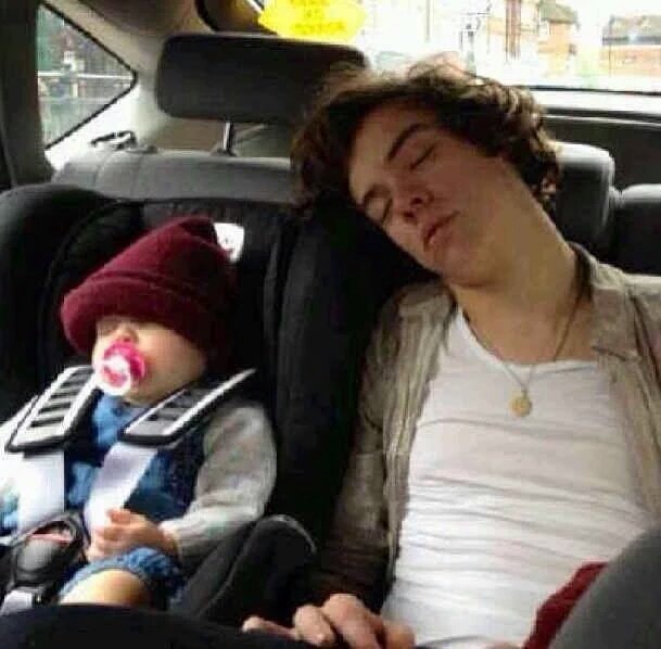 hs2stypa's tweet photo. Awww me los puedo imaginar así:
Family goals https://t.co/WQ4TNxGtbD