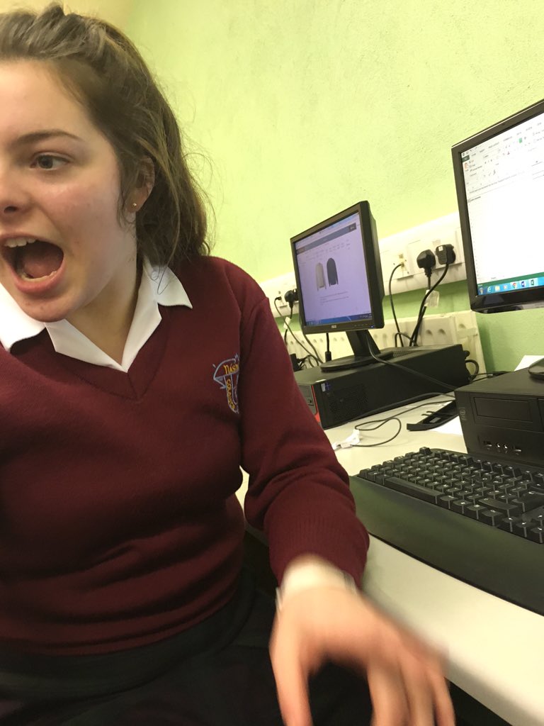 So_fizz_ticated's tweet photo. Working hard on accounts!!! Are you excited allie?? #staysofizzticated https://t.co/dYuPIFSNFb