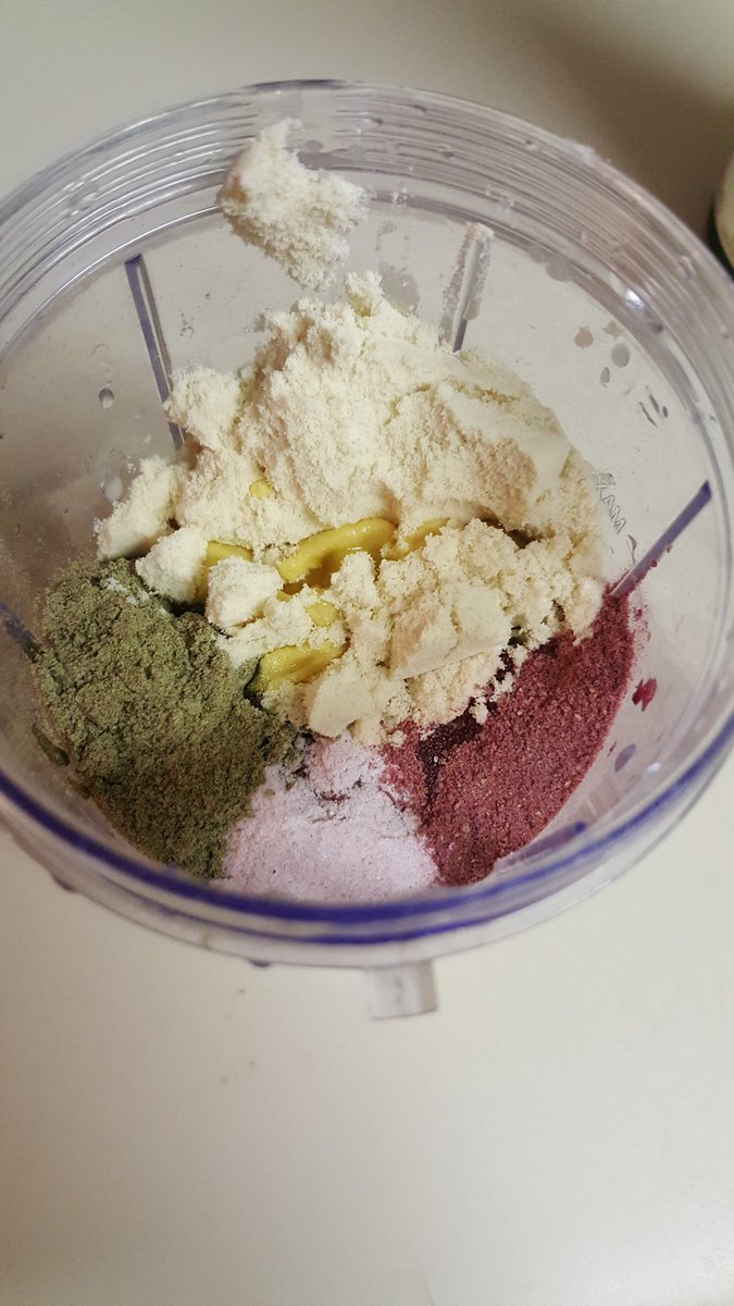 Coach_DavidP's tweet photo. When you know how important it is to refuel your body after a killer workout. #TeamLifeStyleElite #Goals https://t.co/9O6aeilk3g