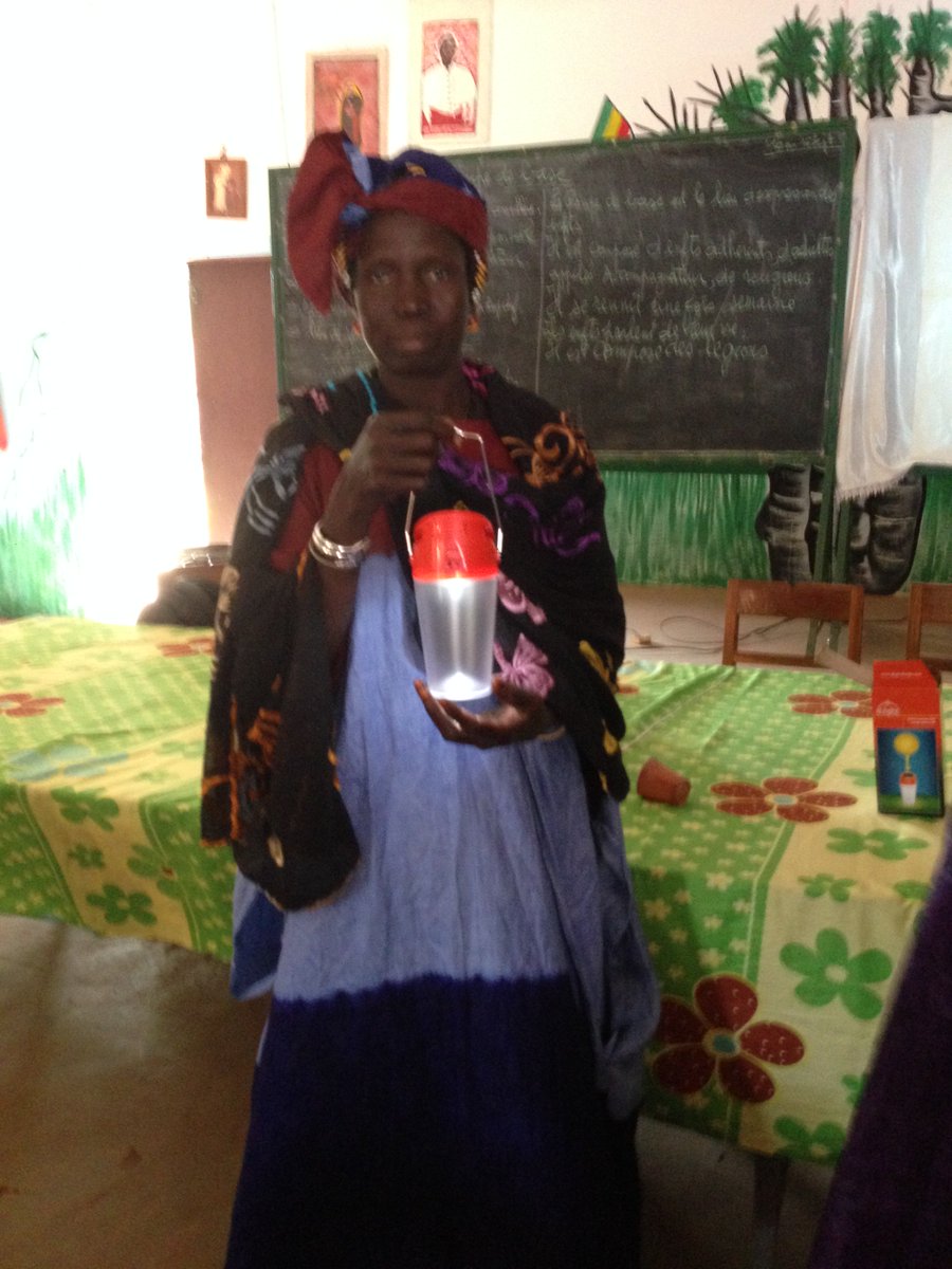 semfund's tweet photo. @GVEPIntl et @totalsenegal mettent en vente 1000 lampes solaires à Tamba et Kedougou
https://t.co/5nTvcDWCkr https://t.co/g1RigfGBOW