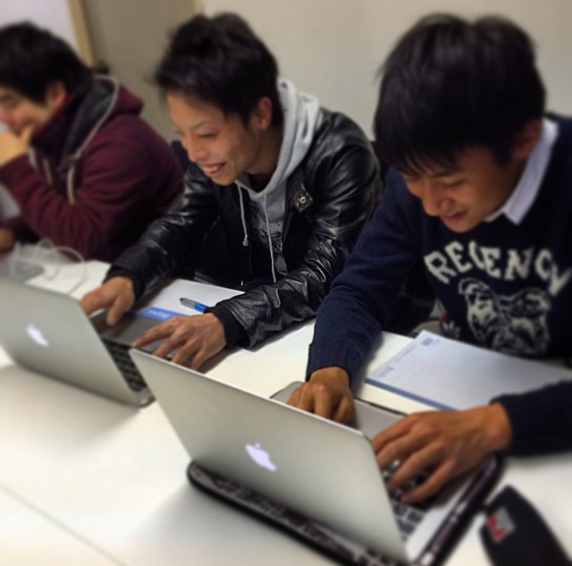 tadtgjtdjpd's tweet image. 自分を変えたい方

就活や起業に向けて何をして良いか分からない方

ITに興味がある方

一緒に学びませんか！？

最初は皆初心者からの人がほとんどです
(*^_^*)