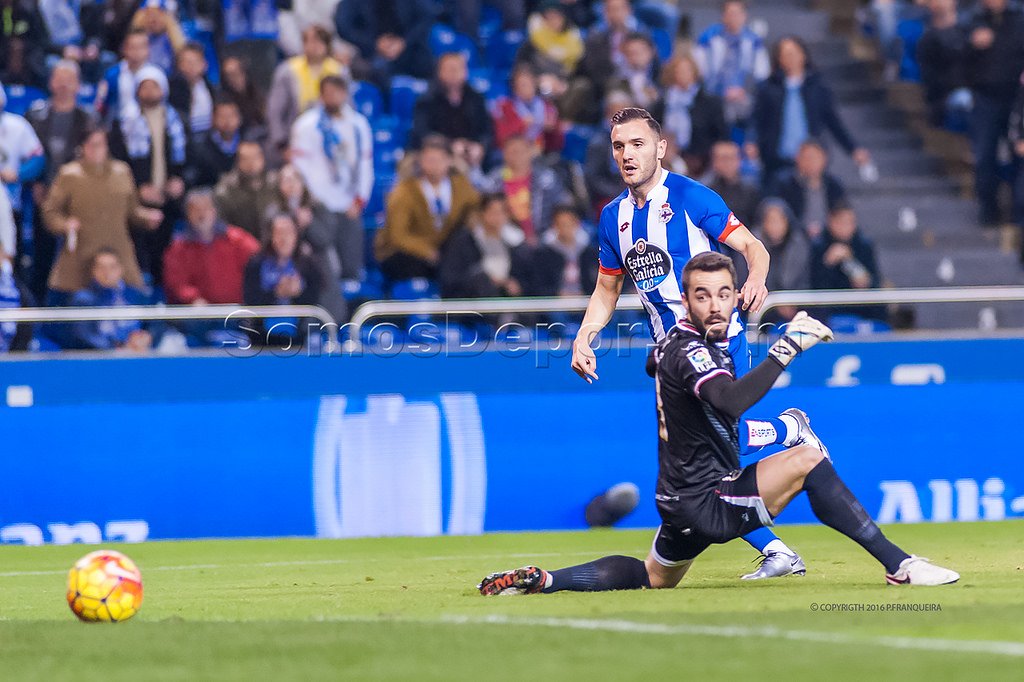 SomosDepor's tweet photo. Galería de imágenes: @RCDeportivo 2 – @RVMOficial 2. @FranqPhoto y @daniii_otero

https://t.co/QXEFX9Yk3m https://t.co/qLAwKYlsWe