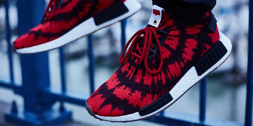 nice kicks nmd
