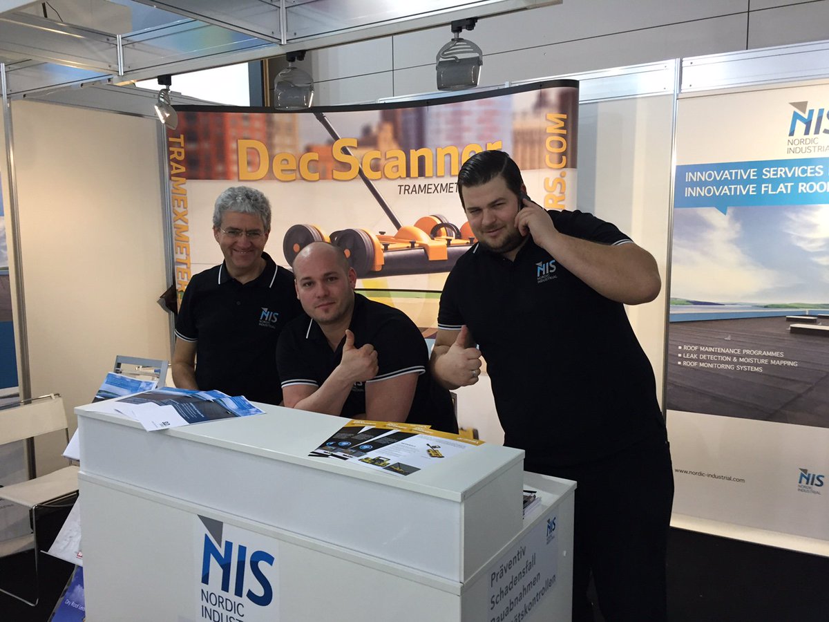 tramexmeters's tweet photo. Questions? Answers! Demonstrations!
#Roofing #MoistureDetection #DecScanner #dachholz Stand 7.112 https://t.co/RvbN0gWlDK