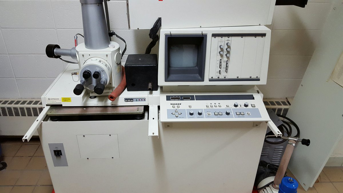 UWEC_MSC's tweet photo. End of an era.  Many students used this SEM for research and courses! Need to make room for SEM being donated by 3M https://t.co/fQEZUTLqSO