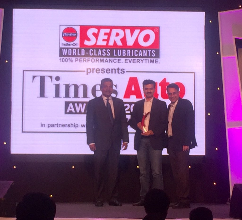 sunilgate's tweet photo. Mahindra Mojo wins readers choice of the award @Times Auto awards 2015..congrats 2 wheelers team.. https://t.co/SdofrQw56g