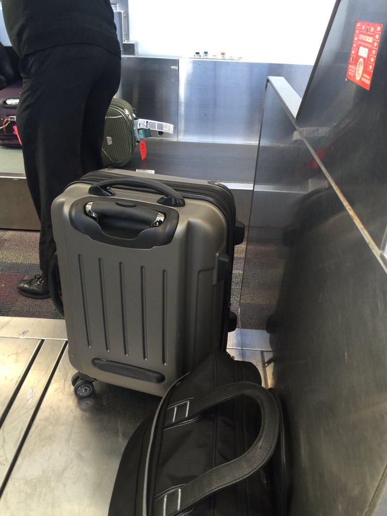 #Etihad trying to spam #traveres claiming #oversized another #scam by #etihad in #ohare #airport