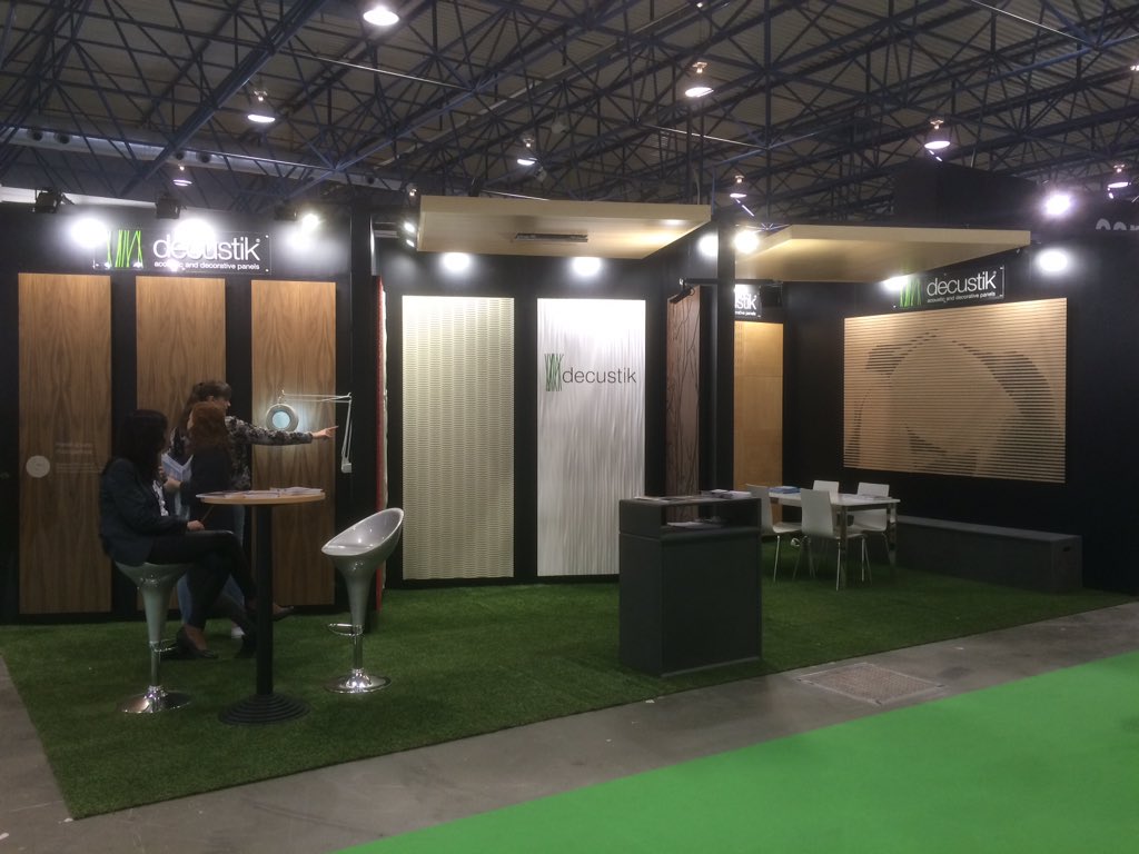 decustik's tweet photo. Estand de mecakim-decustik a Maderalia 2016 https://t.co/Q5TR7xV1Bo