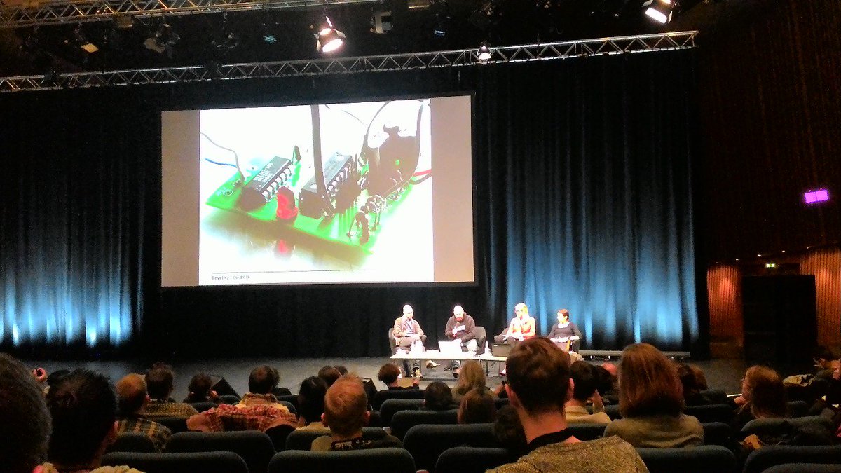 MinWen9's tweet photo. #Transmediale 2016 "(Re)Positioning Maker Culture" #berlin https://t.co/Wf0CKhELVL