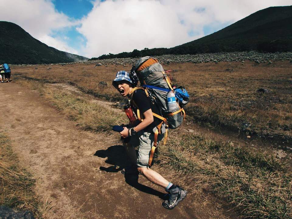 mulyanesa's tweet photo. Alun-alun surya kencana punya cerita #gunungindonesia #indonesianmountain #backpacker #pendakiindonesia #mountain https://t.co/TF2gs6wemZ