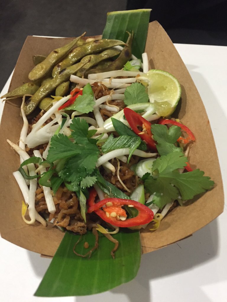 Jesschappers80's tweet photo. Absolutely made my day! Get to Manchester for delicious food @thehungrygecko @Jackie_Kearney https://t.co/VpWqBVTxsg