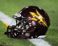 dcaf20's tweet photo. Very happy and honored to have received an offer from Arizona State!! #ForksUp https://t.co/tumpT0kZlm