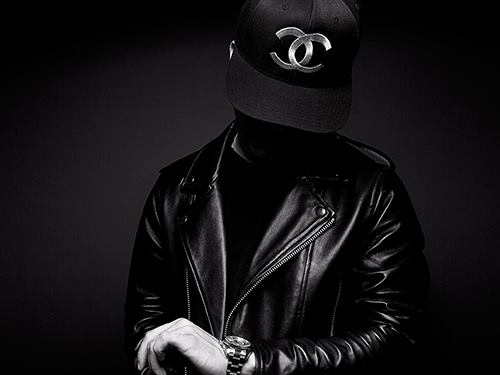 The MVP of the MPC @araabMUZIK is back in MTL next week @LeBelmont w/ @Nadus! Tickets now on sale cc @greenlandprod