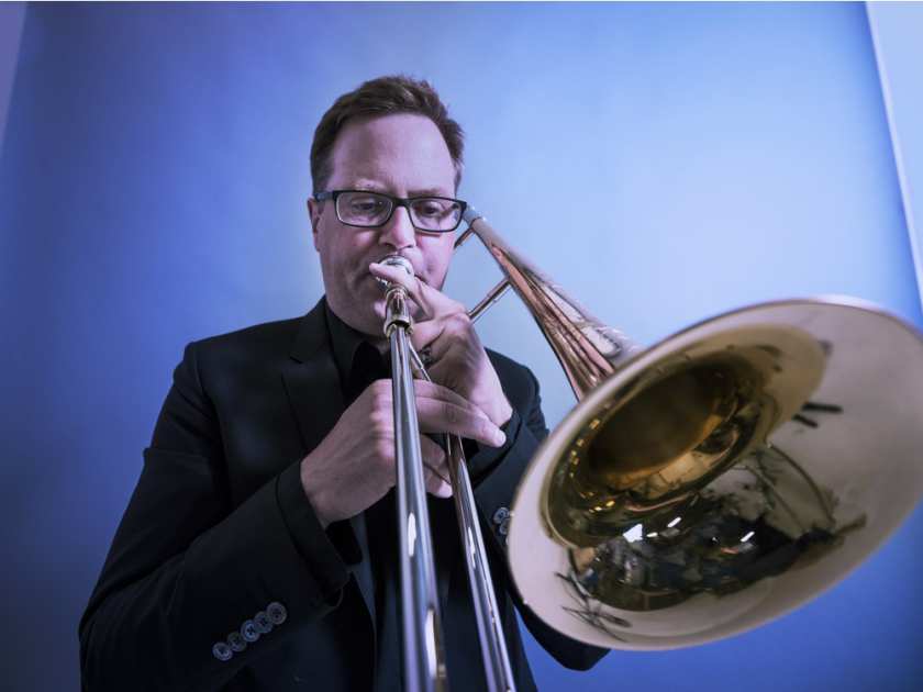 At 47, the trombonist-composer-bandleader hasn’t lost enthusiasm for taking chances
#ejarts edmontonjournal.com/entertainment/…