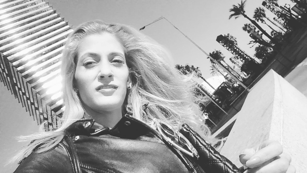 _floresGabriela's tweet photo. Caminalo pal sol https://t.co/2RUZrAnnw2