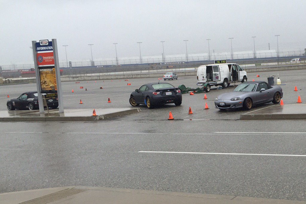 JayCom Services tweet media